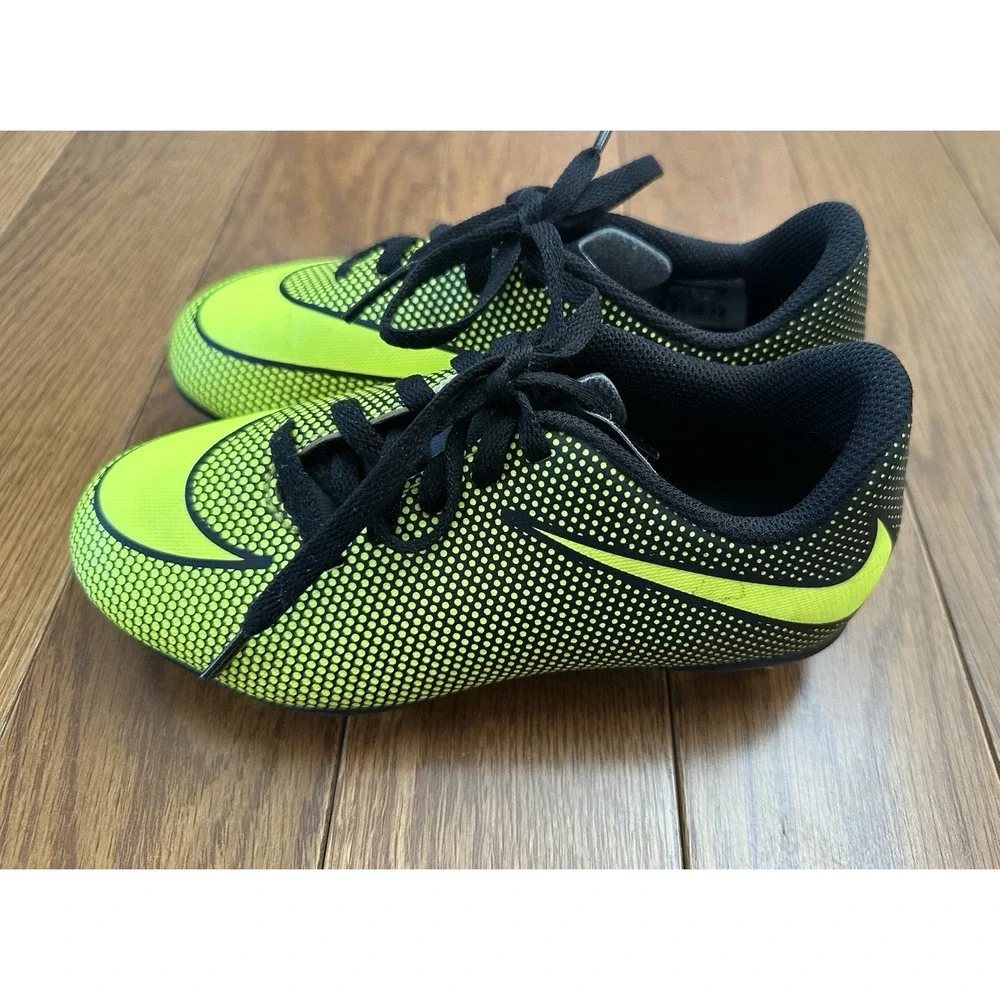 Nike Kids Neon Yellow and Black Soccer Cleats
